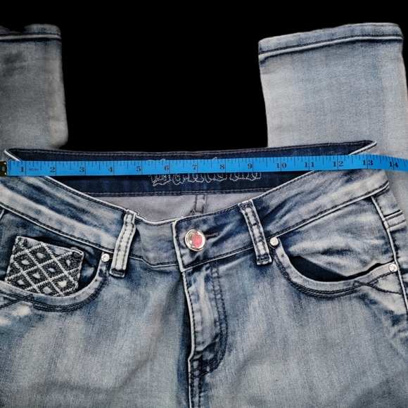 GUC Bamboo Washedout Midrise Skinny Jeans - Picture 5 of 6